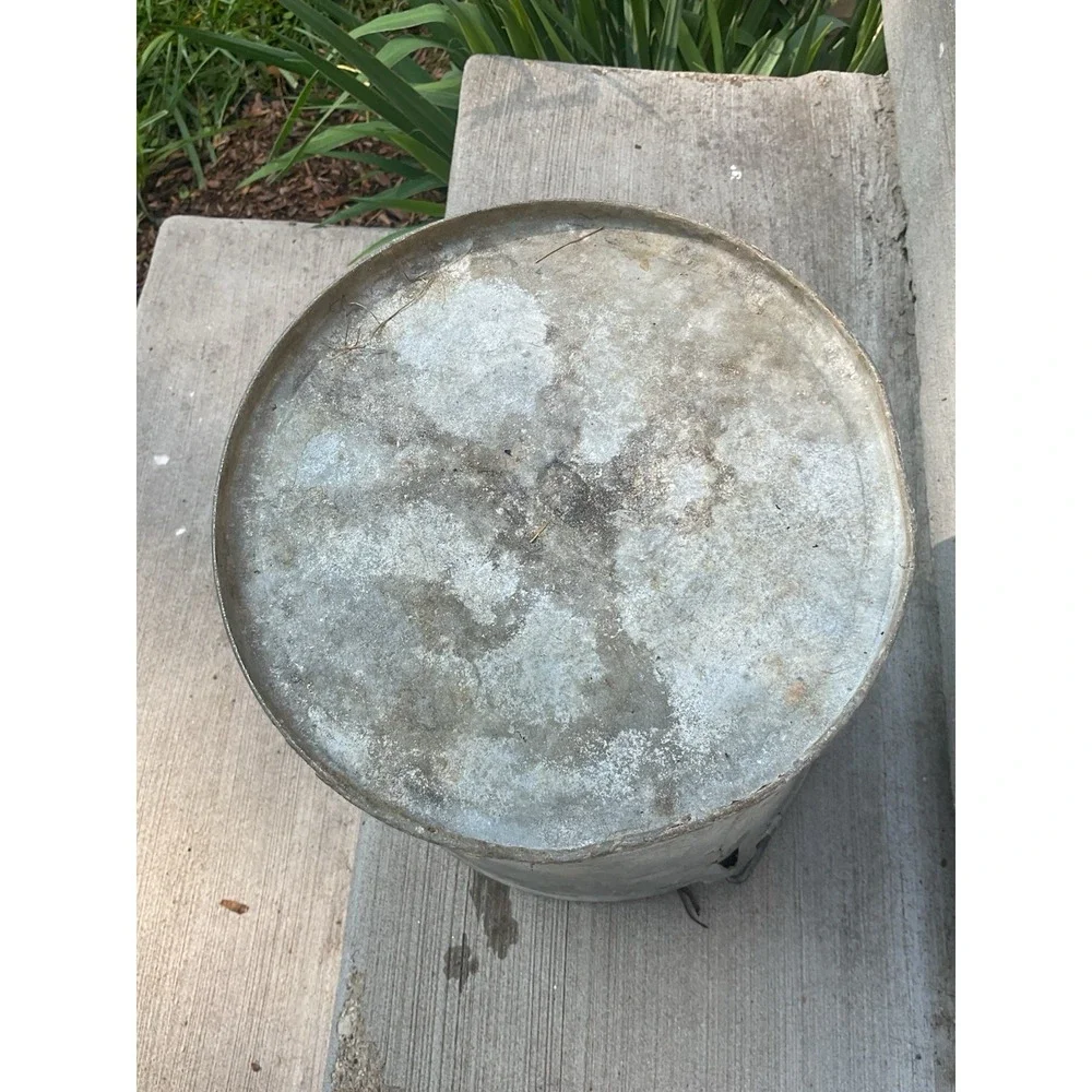 N/A vintage galvanized